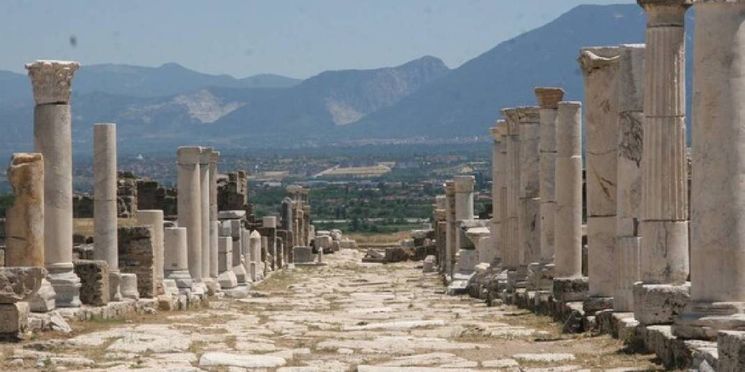 Türkiye’de buralara gitmeden gezdim demeyin! Celal Şimşek o 10 yeri önerdi: Yurt dışında bile böylesi yok 2